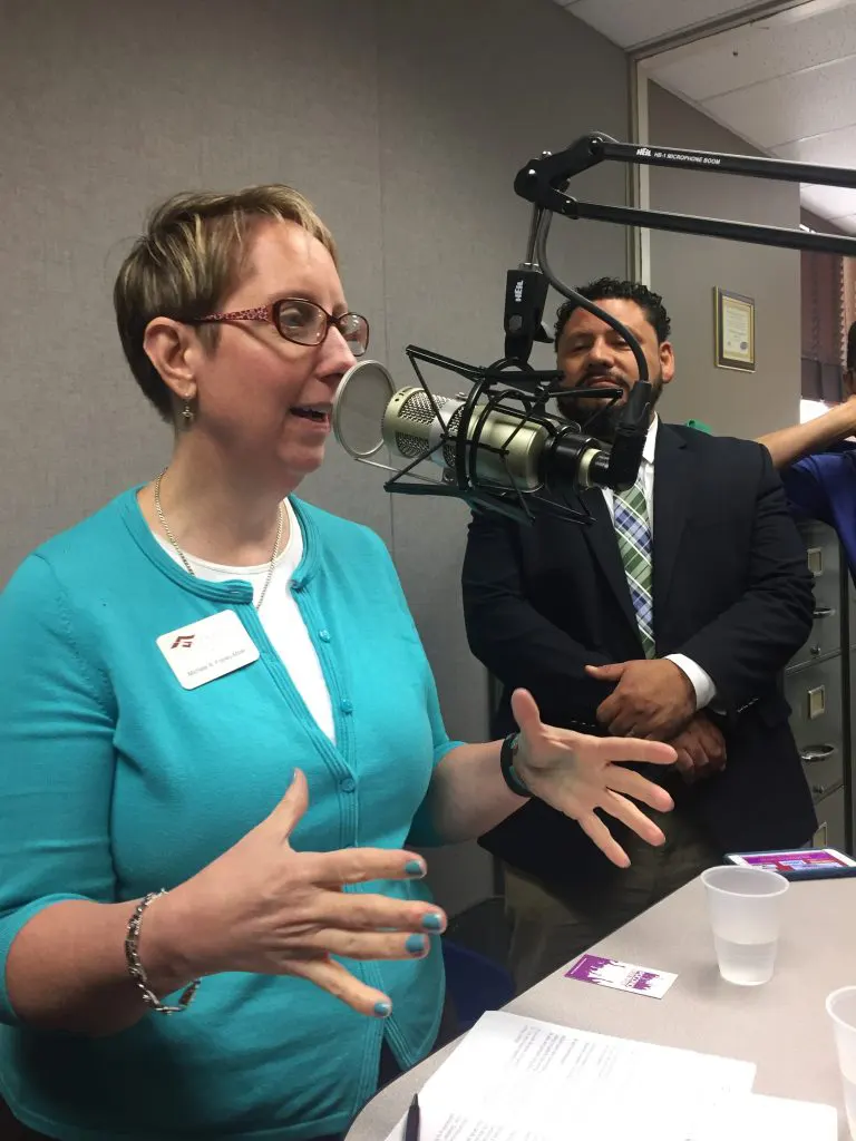 The Fraileys Go Live on Café with Christina, Latino radio In the Pocono region of Pennsylvania